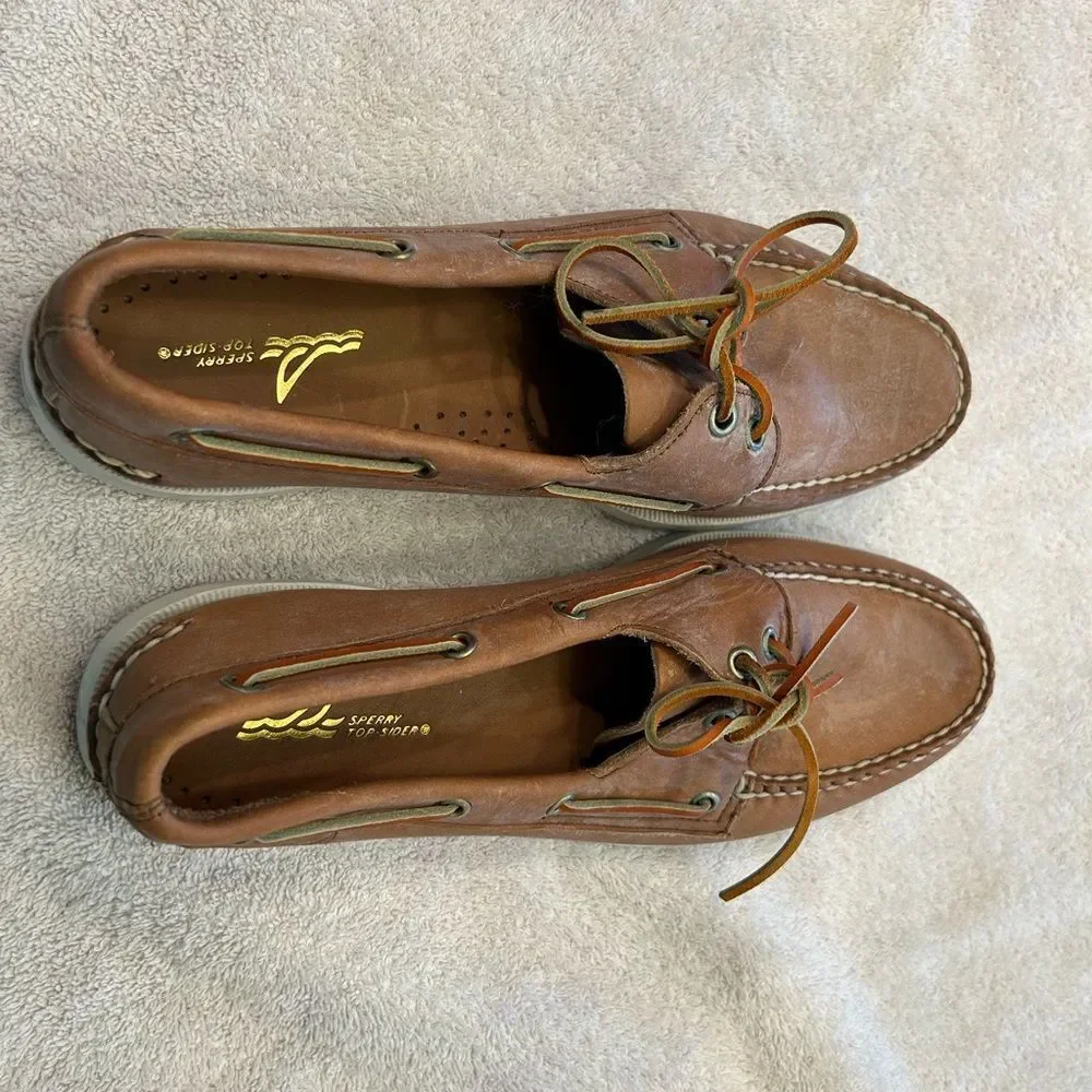 Sperry Tan Leather Boat Shoes